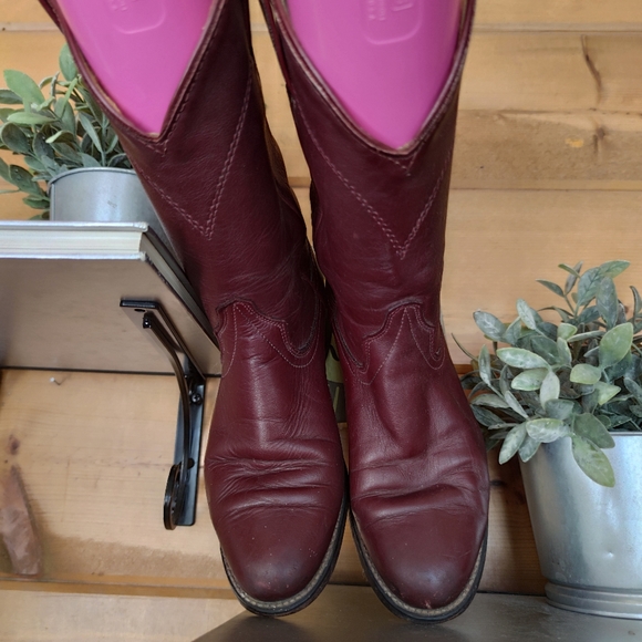 Wrangler 💜 Vintage Women's Cowboy Western Boots Dark Red Leather USA Work 7 M - Picture 6 of 10